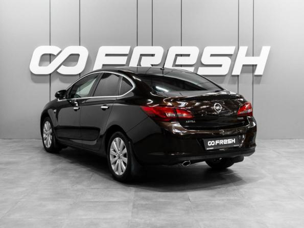 Opel Astra J Рестайлинг с пробегом 2013 года, цена 850 000 рублей, 193140 км, седан, Автокод Объявления
