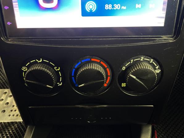 Lada (ВАЗ) Priora I с пробегом 2012 года, цена 247 000 рублей, 219480 км, хэтчбек, Автокод Объявления