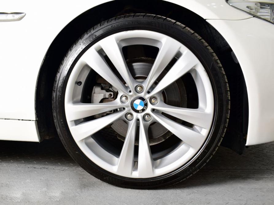 BMW 5 серии VI (F10/F11/F07) Кемерово  - изображение 11