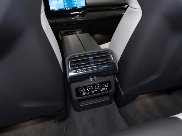 BMW M5 VII (G90) с пробегом 2024 года, цена 22 970 000 рублей, 300 км, седан, Автокод Объявления