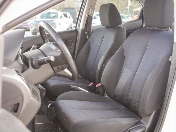 Mazda 2 II Рестайлинг (DE2) с пробегом 2011 года, цена 799 000 рублей, 90700 км, хэтчбек, Автокод Объявления