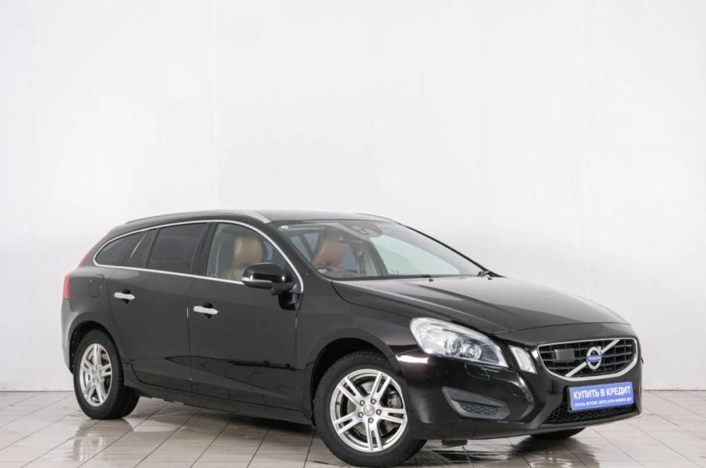 Volvo V60 I Красноярск  - изображение 1
