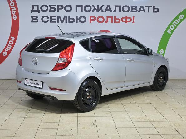 Hyundai Solaris I Рестайлинг с пробегом 2016 года, цена 990 000 рублей, 89000 км, хэтчбек, Автокод Объявления