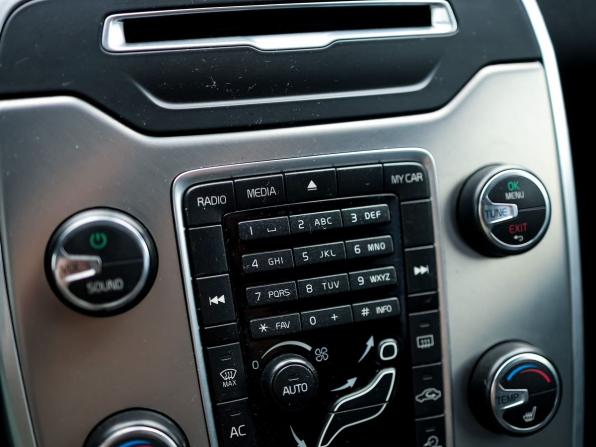 Volvo XC70 II с пробегом 2011 года, цена 1 399 000 рублей, 276795 км, универсал, Автокод Объявления