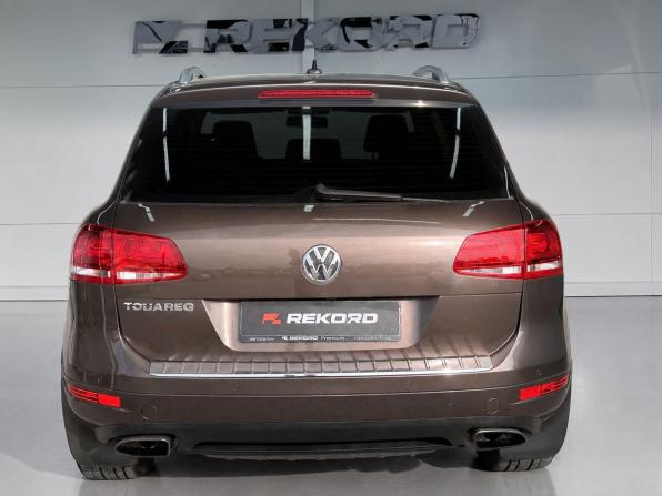 Volkswagen Touareg II с пробегом 2011 года, цена 2 029 000 рублей, 147252 км, внедорожник, Автокод Объявления