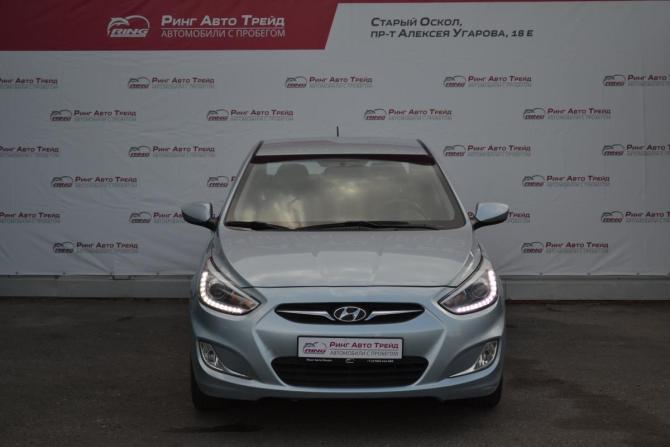 Hyundai Solaris I с пробегом 2014 года, цена 930 000 рублей, 75514 км, седан, Автокод Объявления