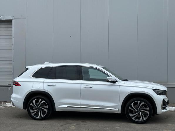 Geely Monjaro I с пробегом 2023 года, цена 2 931 000 рублей, 67902 км, внедорожник, Автокод Объявления