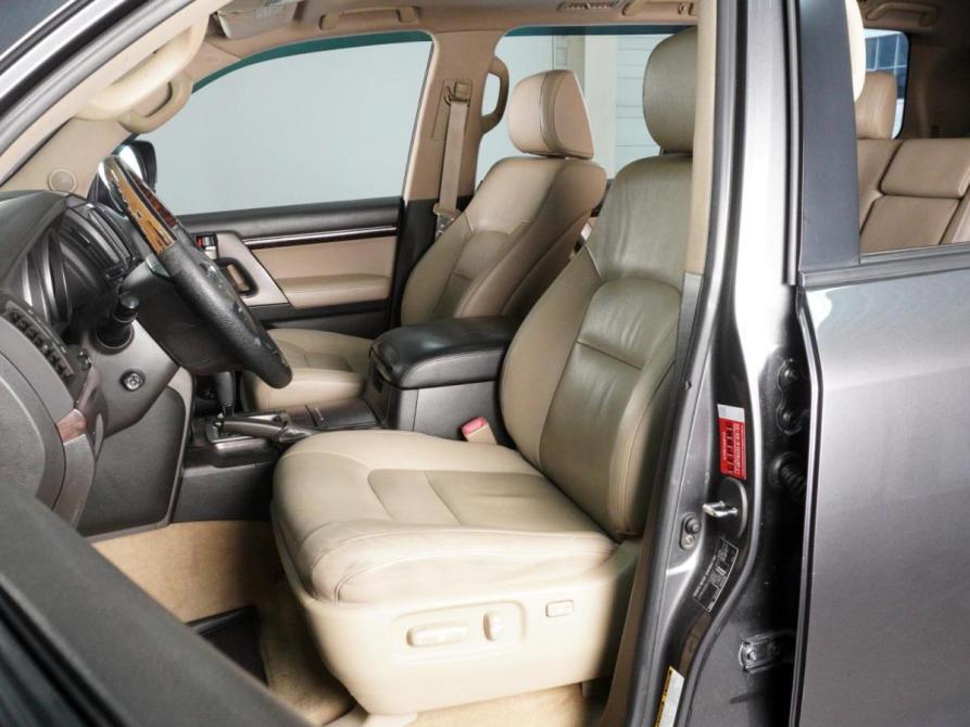 Toyota Land Cruiser 200 Series Минеральные Воды  - изображение 9