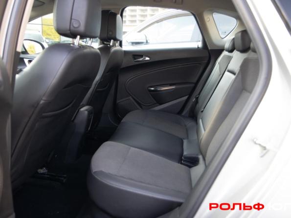 Opel Astra J с пробегом 2011 года, цена 598 000 рублей, 165011 км, хэтчбек, Автокод Объявления