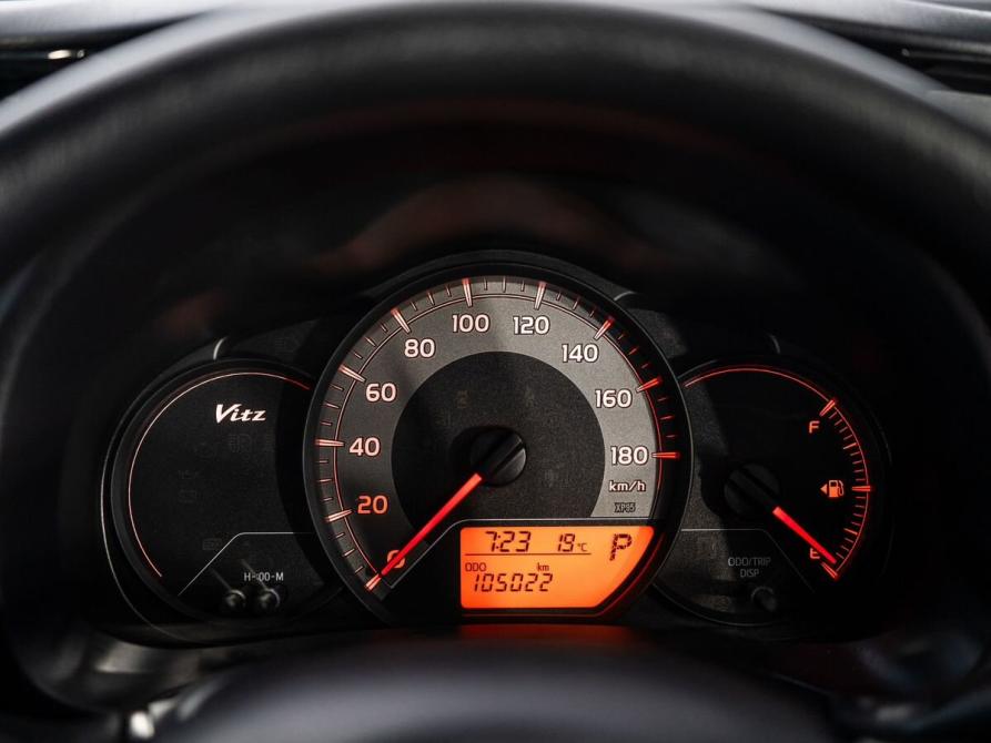 Toyota Vitz III (XP130) Рестайлинг 2 Иркутск  - изображение 10