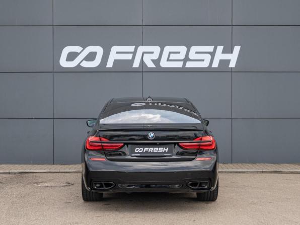 BMW 7 серии VI (G11/G12) с пробегом 2017 года, цена 4 220 000 рублей, 136548 км, седан, Автокод Объявления