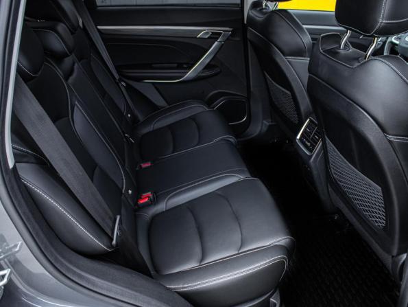 Geely Atlas Pro с пробегом 2022 года, цена 1 768 000 рублей, 60259 км, внедорожник, Автокод Объявления
