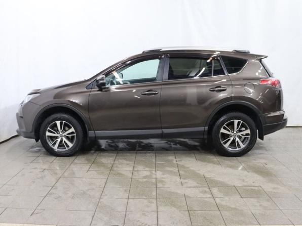 Toyota RAV4 IV (XA40) Рестайлинг с пробегом 2018 года, цена 1 700 000 рублей, 293807 км, внедорожник, Автокод Объявления