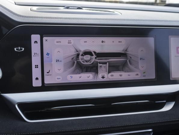 Geely Monjaro I с пробегом 2024 года, цена 3 599 000 рублей, 30740 км, внедорожник, Автокод Объявления