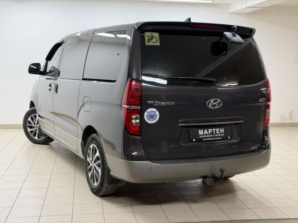 Hyundai Grand Starex I Рестайлинг 2 с пробегом 2019 года, цена 4 200 000 рублей, 126686 км, минивэн, Автокод Объявления