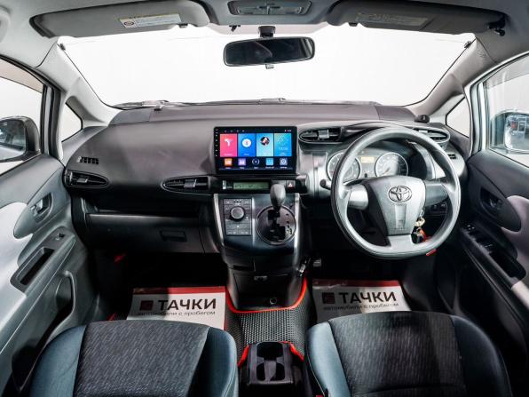 Toyota Wish II с пробегом 2010 года, цена 1 355 000 рублей, 98500 км, минивэн, Автокод Объявления