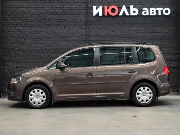 Volkswagen Touran I Рестайлинг 2 с пробегом 2012 года, цена 1 120 000 рублей, 158137 км, компактвэн, Автокод Объявления