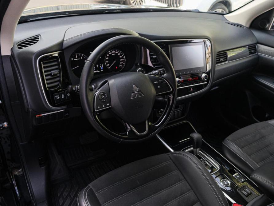 Mitsubishi Outlander III Рестайлинг 3 Москва  - изображение 12