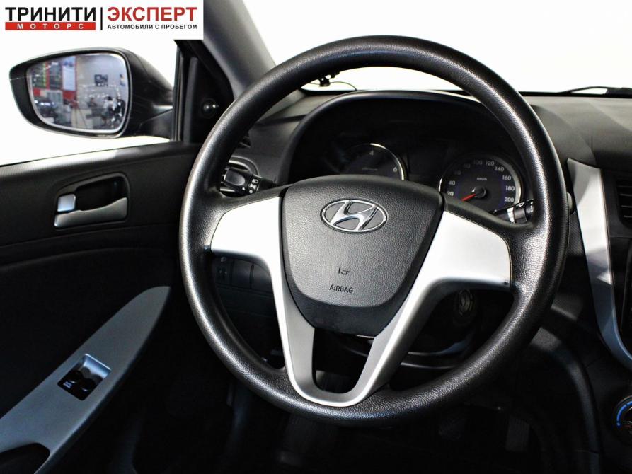 Hyundai Solaris I Белгород  - изображение 12