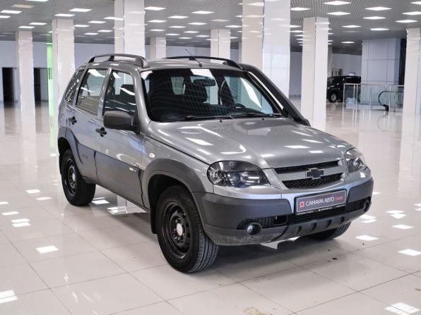 Chevrolet Niva I Рестайлинг с пробегом 2016 года, цена 482 000 рублей, 100105 км, внедорожник, Автокод Объявления