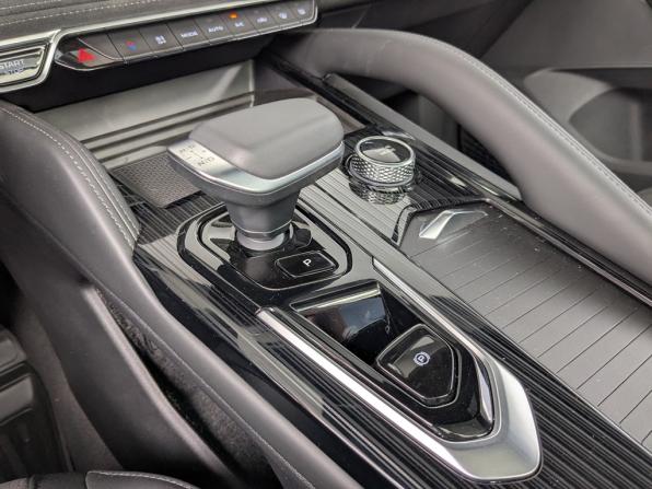 Geely Monjaro I Рестайлинг с пробегом 2025 года, цена 3 920 000 рублей, 14663 км, внедорожник, Автокод Объявления
