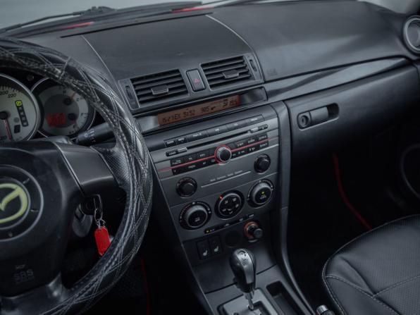 Mazda 3 I (BK) Рестайлинг с пробегом 2007 года, цена 553 500 рублей, 300800 км, седан, Автокод Объявления