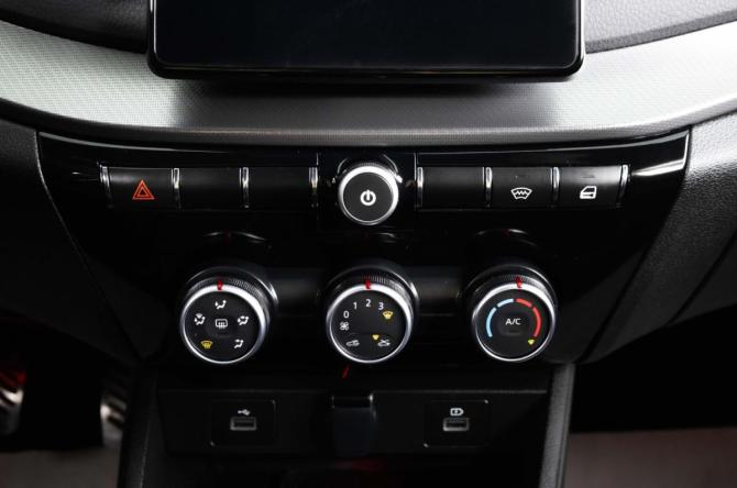 Lada (ВАЗ) Vesta I Рестайлинг (NG) с пробегом 2024 года, цена 1 799 000 рублей, 20402 км, универсал, Автокод Объявления
