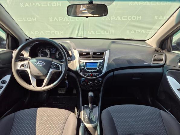 Hyundai Solaris I с пробегом 2011 года, цена 710 000 рублей, 213817 км, хэтчбек, Автокод Объявления