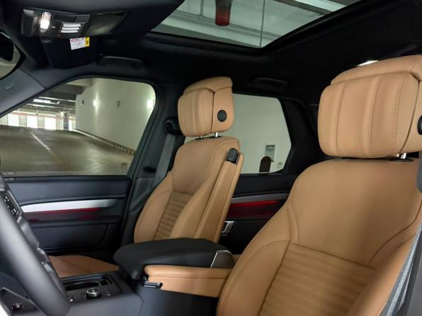 Новый Land Rover Discovery V Рестайлинг 2025 года, цена 12 990 000 рублей, внедорожник, Автокод Объявления