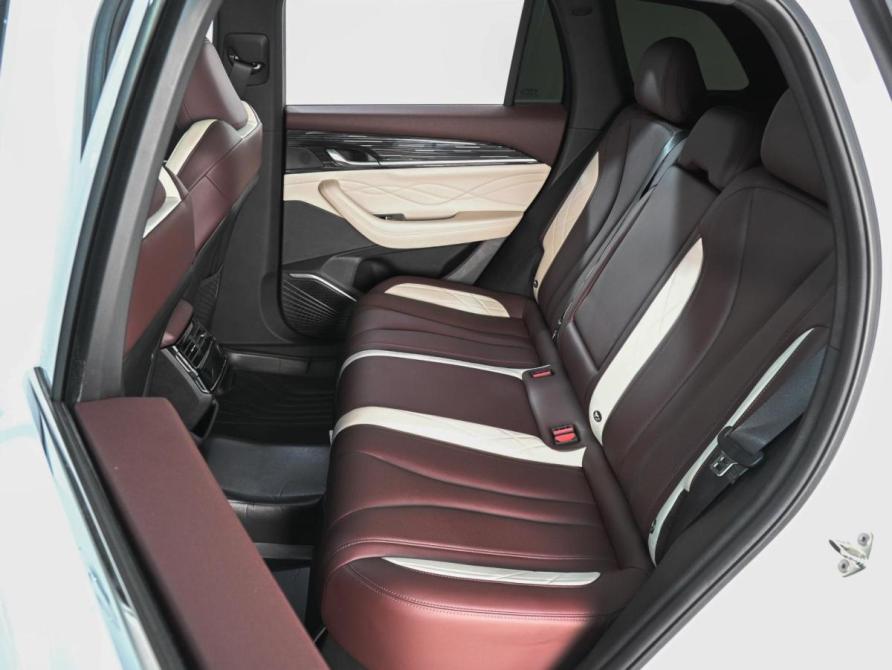 Geely Monjaro I Ростов-на-Дону  - изображение 9