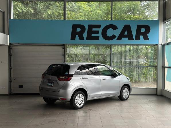 Honda Fit IV с пробегом 2020 года, цена 1 400 000 рублей, 88334 км, хэтчбек, Автокод Объявления