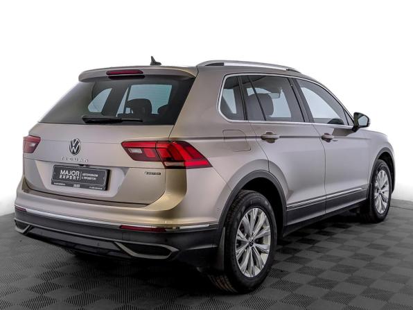 Volkswagen Tiguan II Рестайлинг с пробегом 2021 года, цена 3 100 000 рублей, 76463 км, внедорожник, Автокод Объявления