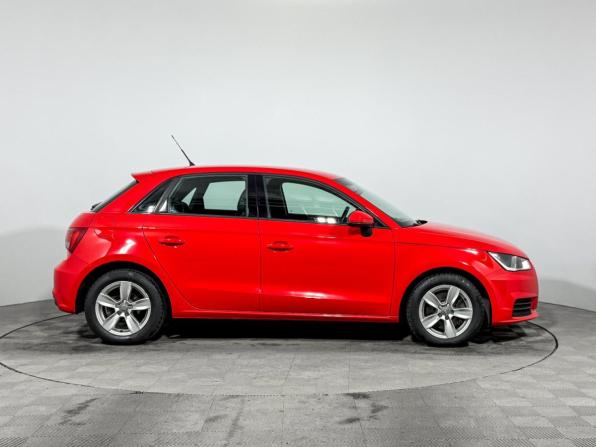 Audi A1 I (8X) Рестайлинг с пробегом 2015 года, цена 1 349 000 рублей, 69615 км, хэтчбек, Автокод Объявления