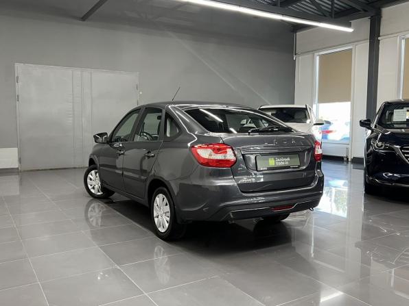 Lada (ВАЗ) Granta I Рестайлинг с пробегом 2021 года, цена 810 000 рублей, 39518 км, лифтбек, Автокод Объявления