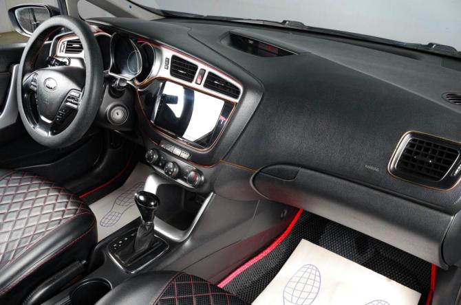 Kia Ceed II с пробегом 2012 года, цена 1 259 000 рублей, 229004 км, универсал, Автокод Объявления