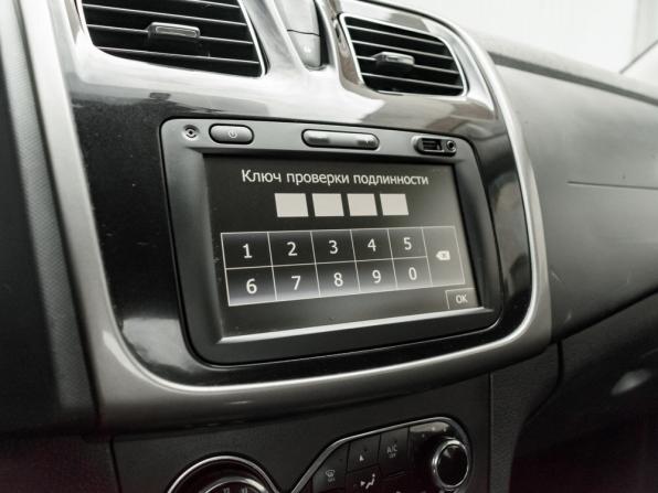 Renault Logan II Рестайлинг с пробегом 2021 года, цена 1 120 000 рублей, 106903 км, седан, Автокод Объявления