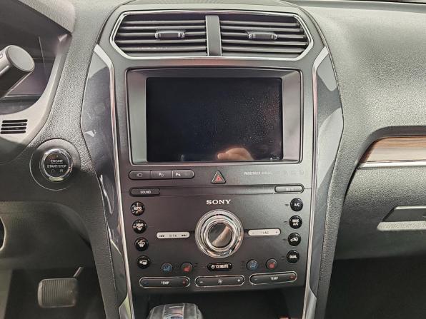 Ford Explorer V Рестайлинг 2 с пробегом 2019 года, цена 2 499 000 рублей, 236807 км, внедорожник, Автокод Объявления