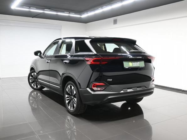 FAW Bestune T77 I с пробегом 2023 года, цена 1 995 000 рублей, 5510 км, внедорожник, Автокод Объявления