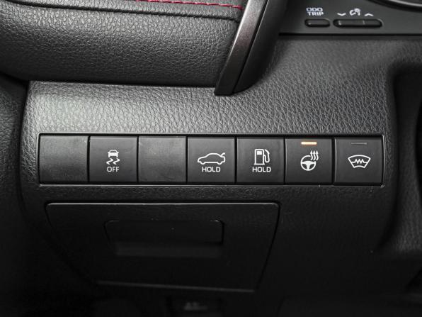 Toyota Camry VIII (XV70) Рестайлинг с пробегом 2022 года, цена 3 328 000 рублей, 105068 км, седан, Автокод Объявления