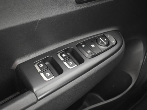 Kia Rio IV Рестайлинг с пробегом 2021 года, цена 1 743 200 рублей, 71463 км, седан, Автокод Объявления