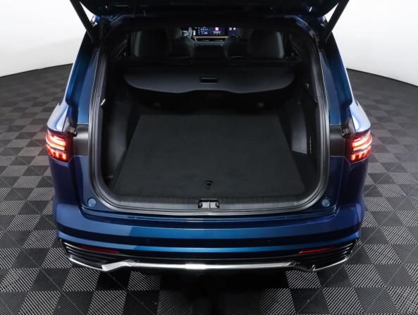 Geely Monjaro I с пробегом 2023 года, цена 2 953 000 рублей, 47024 км, внедорожник, Автокод Объявления