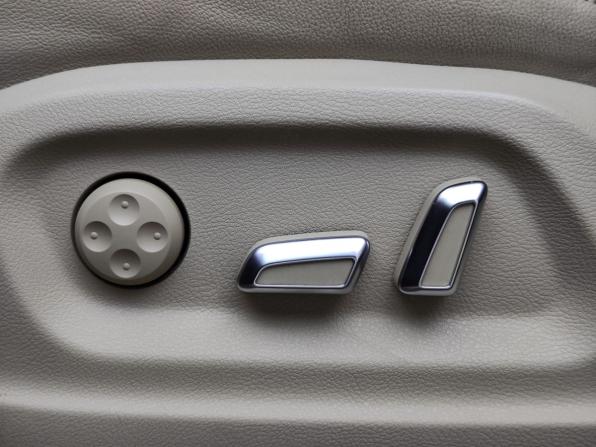 Audi Q5 I (8R) Рестайлинг с пробегом 2013 года, цена 2 299 000 рублей, 76350 км, внедорожник, Автокод Объявления
