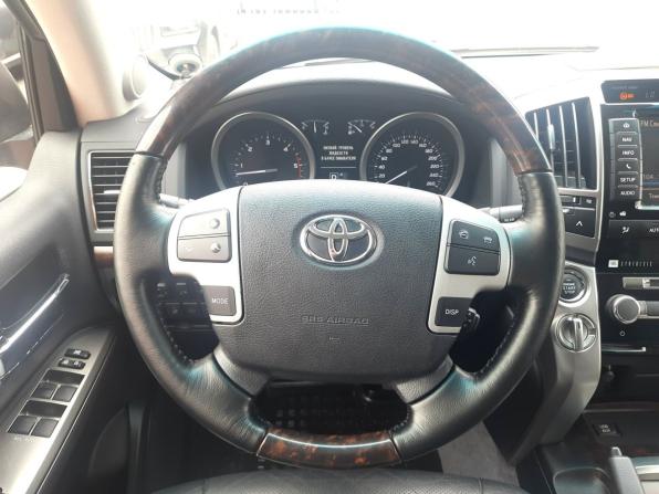 Toyota Land Cruiser 200 Series Рестайлинг 1 с пробегом 2012 года, цена 3 560 000 рублей, 179679 км, внедорожник, Автокод Объявления
