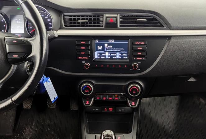 Kia Rio IV с пробегом 2018 года, цена 1 290 000 рублей, 84777 км, седан, Автокод Объявления