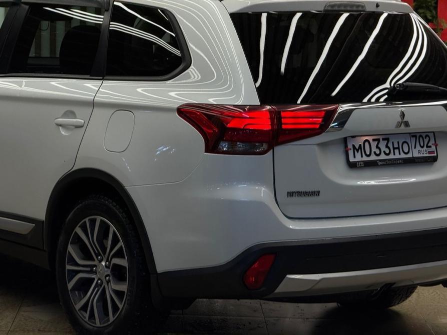 Mitsubishi Outlander III Рестайлинг 3 Уфа  - изображение 4