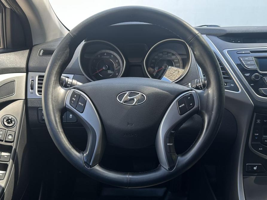 Hyundai Elantra V (MD) Рестайлинг Москва  - изображение 12