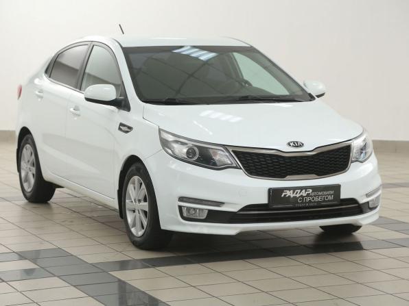Kia Rio III Рестайлинг с пробегом 2017 года, цена 1 155 000 рублей, 121000 км, седан, Автокод Объявления