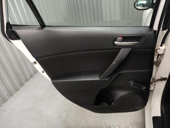Mazda 3 II (BL) Рестайлинг с пробегом 2012 года, цена 773 000 рублей, 184241 км, хэтчбек, Автокод Объявления