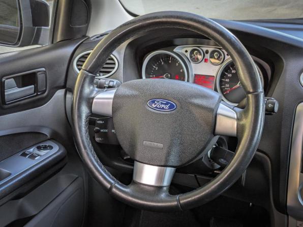 Ford Focus II Рестайлинг с пробегом 2010 года, цена 679 900 рублей, 207000 км, универсал, Автокод Объявления