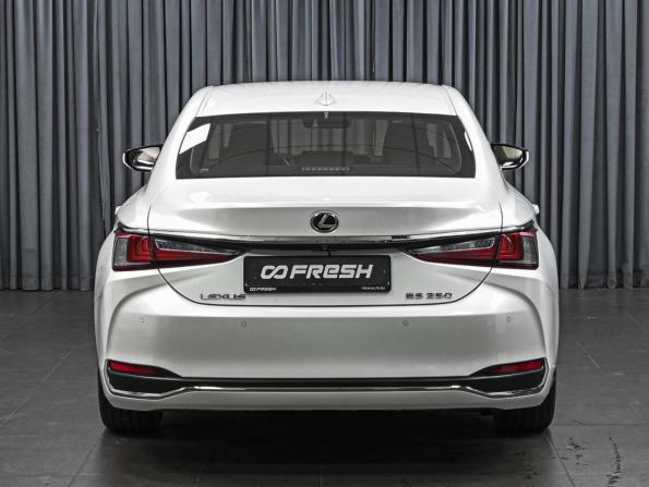 Lexus ES VII с пробегом 2018 года, цена 4 264 000 рублей, 82154 км, седан, Автокод Объявления